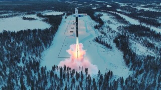 Rendering of Firefly's Alpha rocket launching from Esrange Launch Complex 3C in Sweden